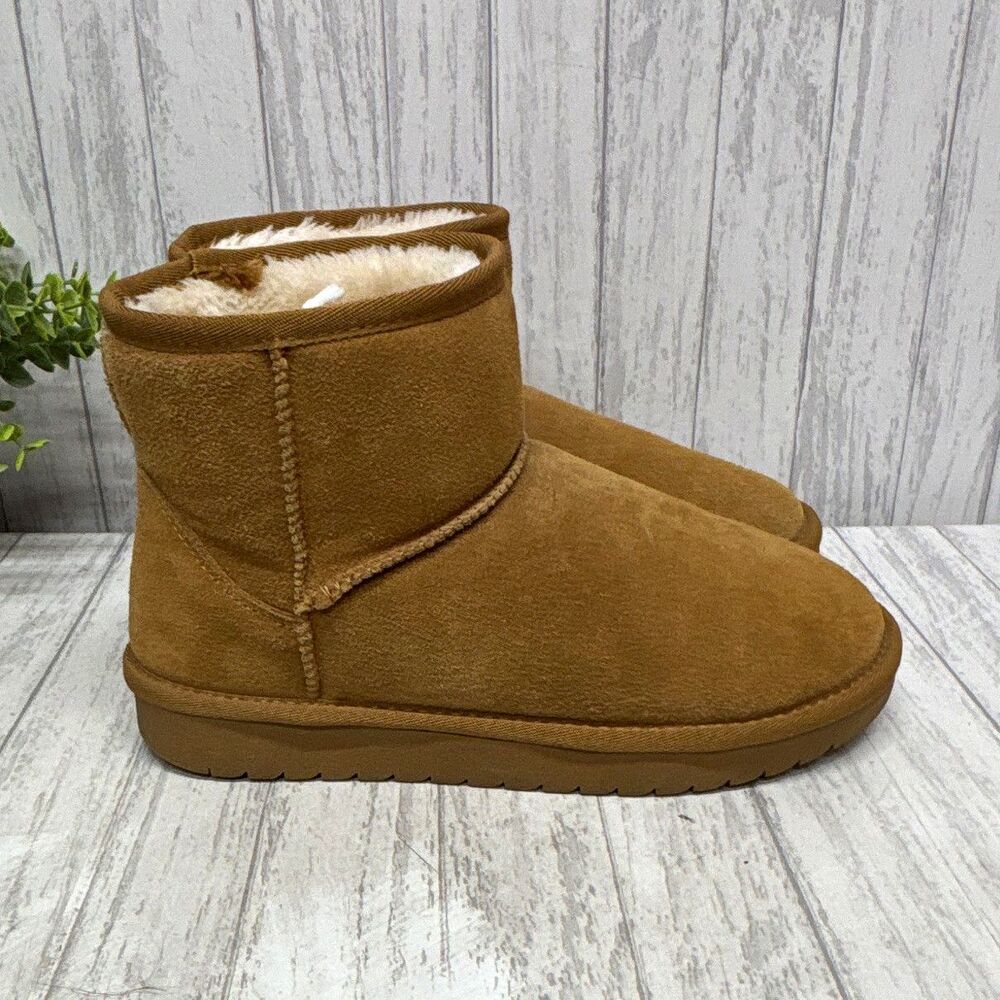 Cushionaire Womens Size 8M Brown Suede Ankle Bootie Pull-On Faux Fur Lined